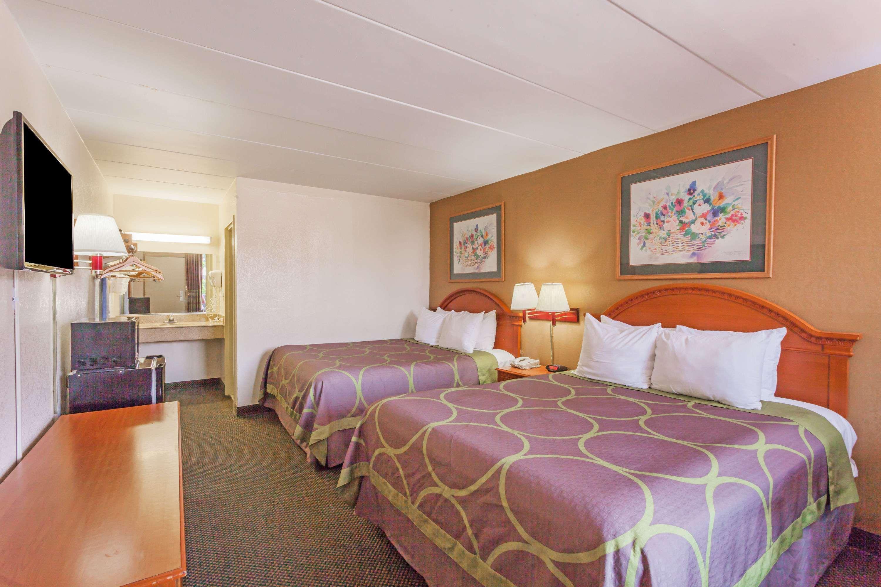 Hotel Super 8 By Wyndham Manassas Esterno foto