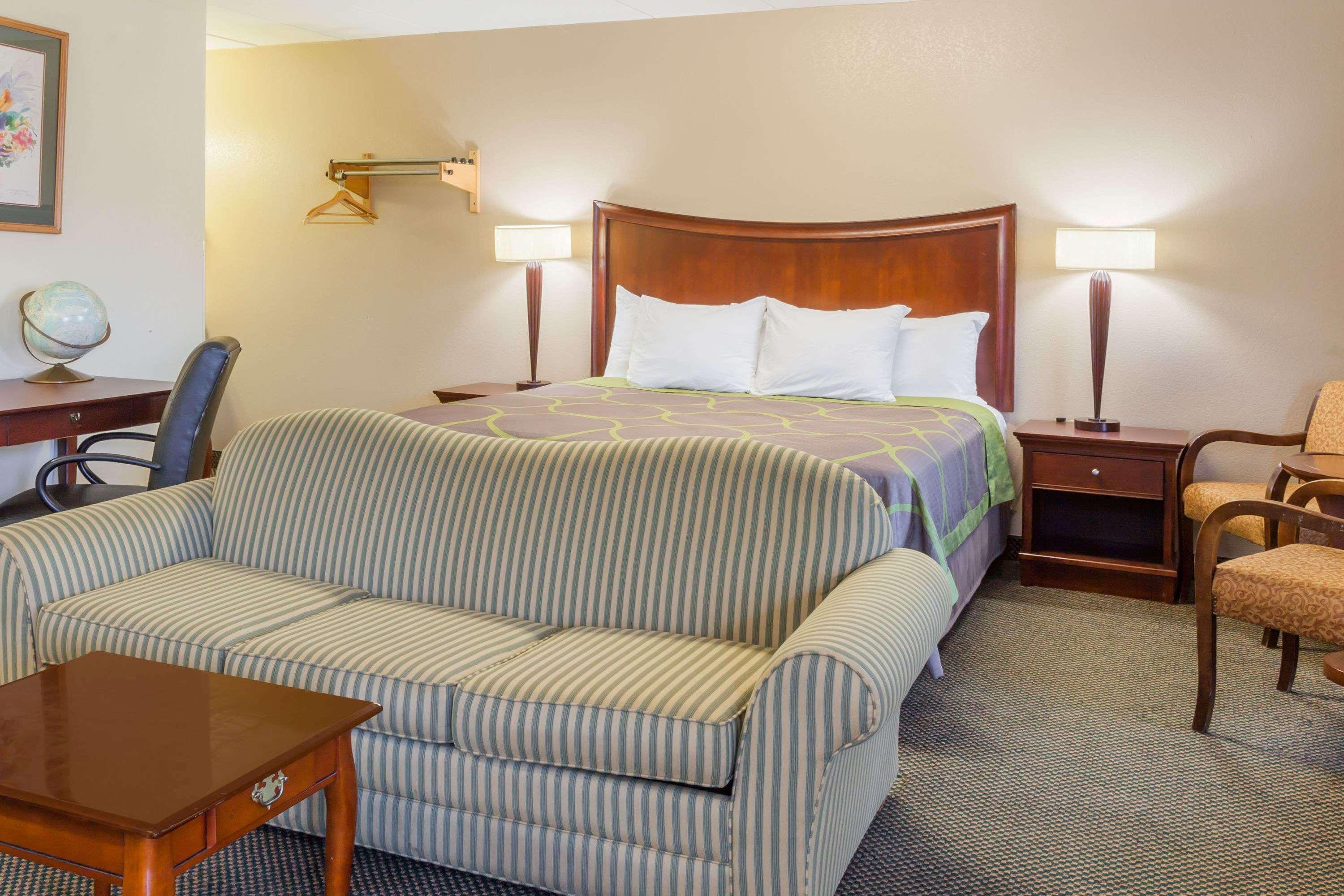 Hotel Super 8 By Wyndham Manassas Esterno foto