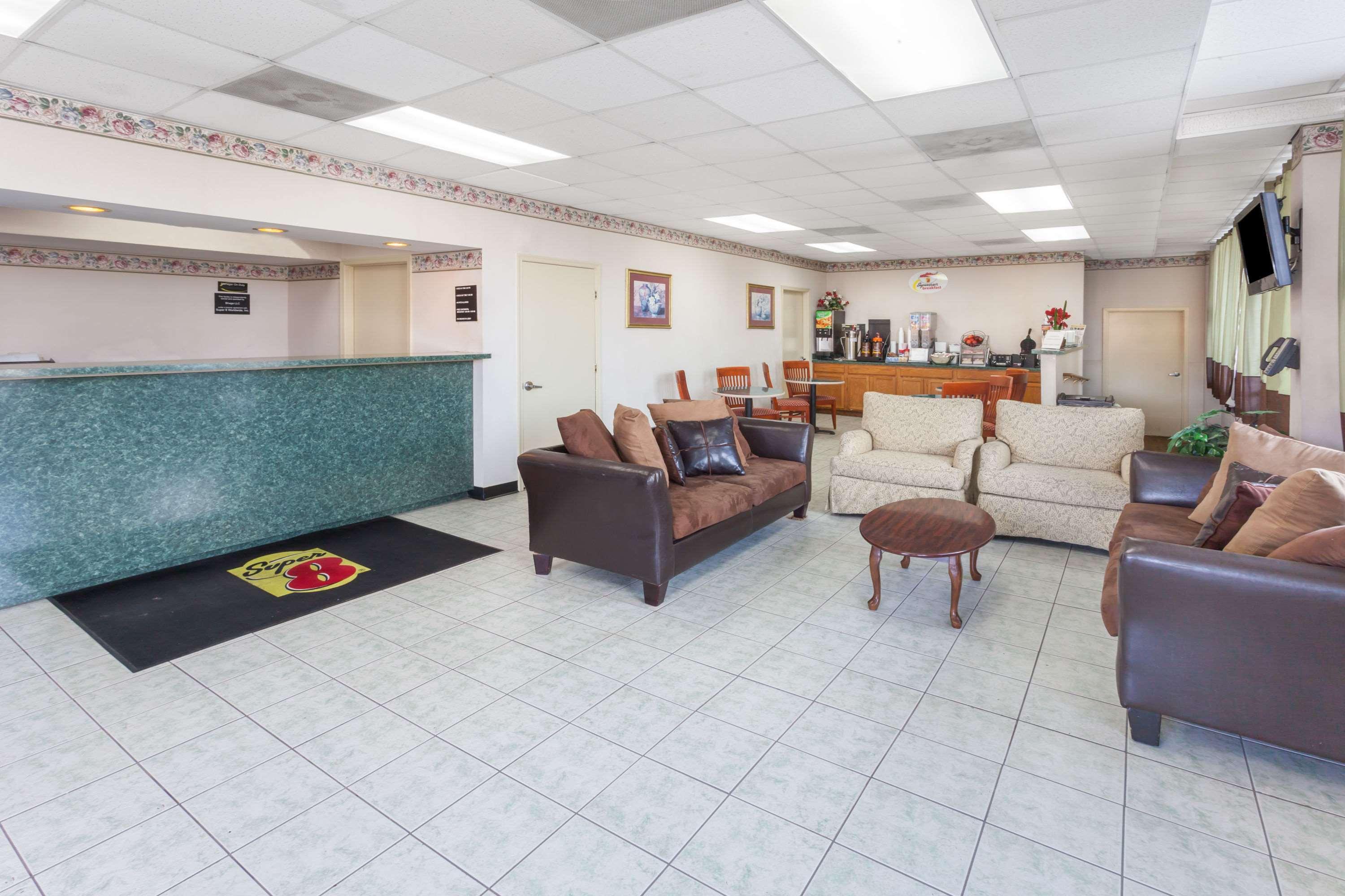 Hotel Super 8 By Wyndham Manassas Esterno foto